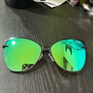 Quay Dusk to dawn sunglasses